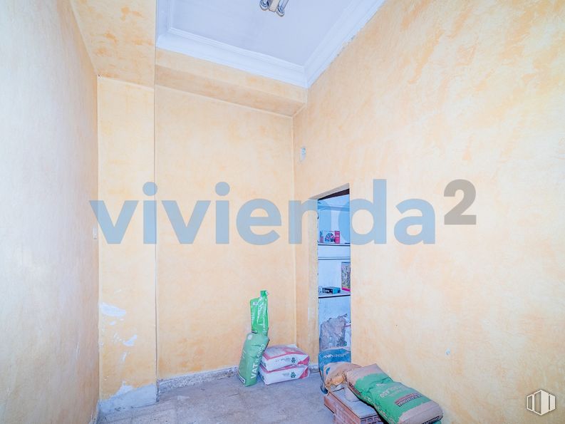 Local en venta en Calle José Hierro, Ciudad Lineal, Madrid, 28027 con productos envasados, equipaje y bolsos, propiedad, azur, interiorismo, pintura, piso, suelo, madera y casa alrededor