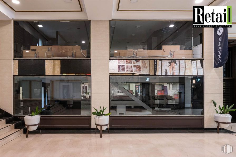 Local en alquiler y venta en Calle Goya, Salamanca, Madrid, 28001 con planta de interior, planta, maceta, interiorismo, diseño urbano, edificio, suelo, fachada, inmobiliario y edificio comercial alrededor