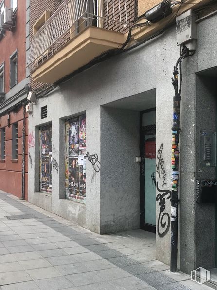 Local en alquiler en Avenida Nuestra Señora de Fátima, Carabanchel, Madrid, 28047 con ventana, propiedad, barrio, edificio, superficie de la carretera, fachada, arte, carretera, ciudad y acera alrededor