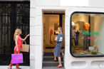 Retail for sale at Zona Salamanca, Salamanca, Madrid, 28001 with person, luggage & bags, bag, mirror, dress, fashion, street fashion, standing, door and eyewear around