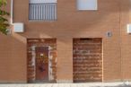 Retail for sale at Calle Cuba, 42, San Martín de la Vega, Madrid, 28330 with window, door, plant, brown, building, fixture, wood, brickwork, brick and building material around