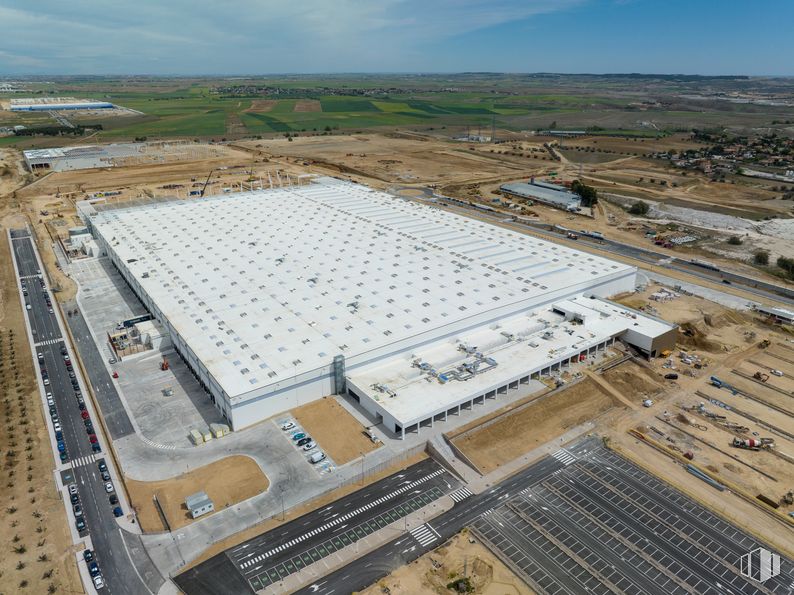 Nave en alquiler en Avenida de los Trabajadores, Illescas, Toledo, 45200 con edificio, cielo, nube, infraestructura, lote de terreno, diseño urbano, paisaje, ciudad, tejado y a vista de pájaro alrededor