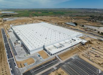 Nave en alquiler en Avenida de los Trabajadores, Illescas, Toledo, 45200 con edificio, cielo, nube, infraestructura, lote de terreno, diseño urbano, paisaje, ciudad, tejado y a vista de pájaro alrededor