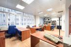 Office for sale at Calle Guzmán el Bueno, Chamberí, Madrid, 28003 with desk, light fixture, chair, furniture, interior design, office chair, office equipment, table, flooring and ceiling around