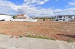 Land for sale at Carretera Nueva de Cabanillas, Marchamalo, Guadalajara, 19180 with cloud, sky, plant, asphalt, road surface, land lot, tree, residential area, landscape and real estate around