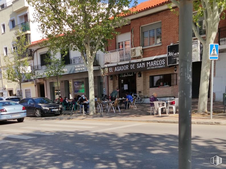 Local en venta en Avenida Doctor Manuel Jarabo, 52, San Martín de la Vega, Madrid, 28330 con coche, edificio, ventana, rueda, neumático, propiedad, vehículo, bicicleta, árbol y diseño urbano alrededor