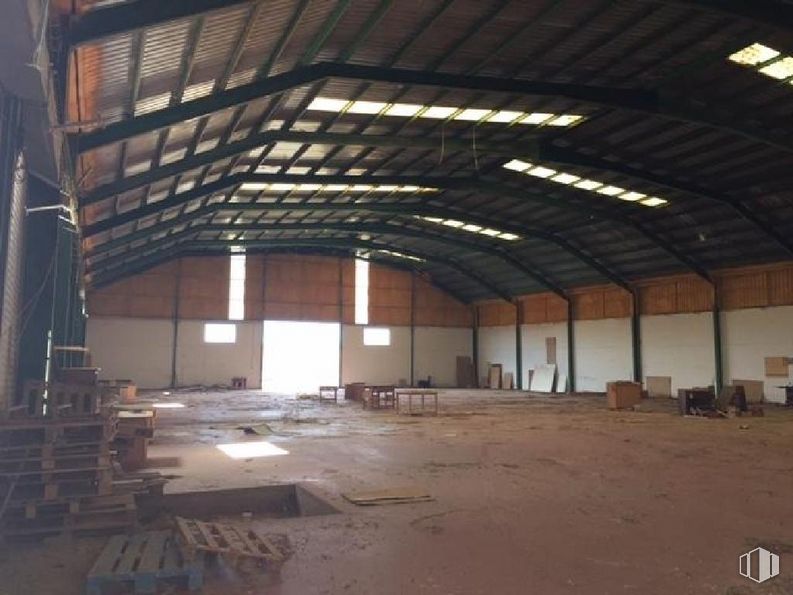 Industrial for sale at Carretera Gálvez a Menansalvas, 19, Menasalbas, Toledo, 45128 with building, wood, fixture, floor, hall, flooring, beam, building material, ceiling and city around