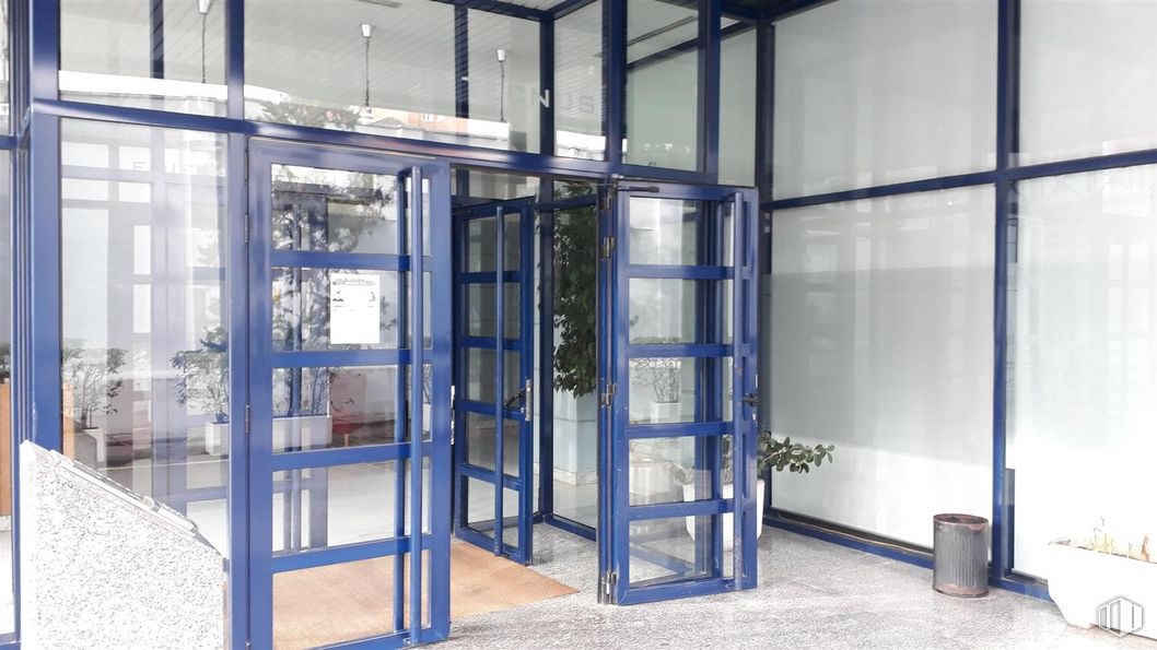 Oficina en alquiler en Edificio Tecnus, Calle Bravo Murillo, 178, Tetuán, Madrid, 28020 con accesorio, puerta, gas, material compuesto, edificio, suelos, ingeniería, vidrio, aluminio y máquina alrededor