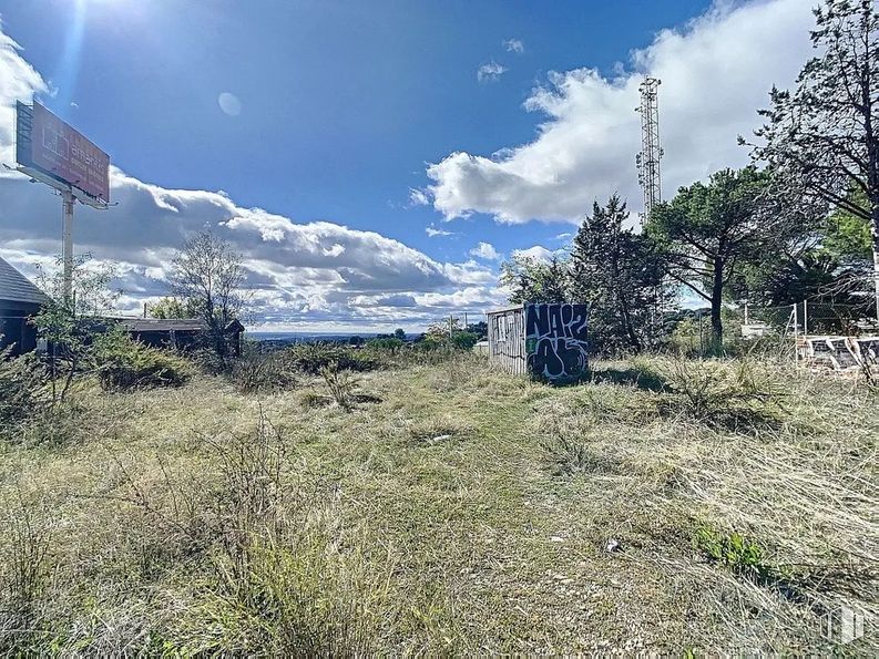 Suelo en venta en Carretera Coruña, Las Rozas de Madrid, Madrid, 28290 con nube, cielo, planta, comunidad de plantas, paisaje natural, terreno, cúmulo, liso, pastizal y madera alrededor