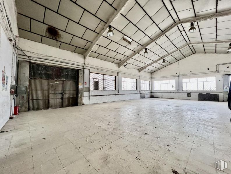 Industrial for rent at Camino Cementerio, Ávila, 05004 with property, window, hall, wood, flooring, floor, city, ceiling, symmetry and monochrome around