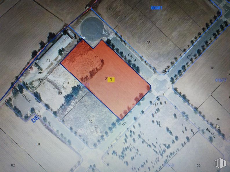 Land for sale at Calle Sierra Altamira, Illescas, Toledo, 45200 with map, design and aerial photography around