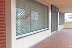 Retail for rent at Carretera Valladolid, 28, La Lastrilla, Segovia, 40196 with window blind, building, fixture, wood, shade, interior design, rectangle, floor, flooring and window around