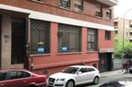 Local en alquiler y venta en Calle Manuel Luna, 1, Tetuán, Madrid, 28020 con coche, ventana, neumático, edificio, luz de estacionamiento automotriz, rueda, vehículo terrestre, vehículo, iluminación automotriz y planta alrededor