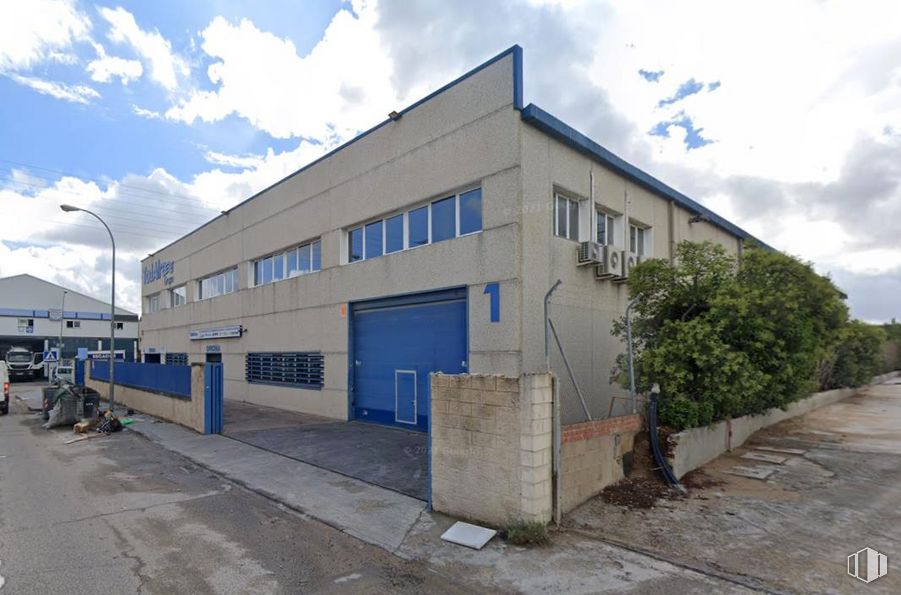 Nave en venta en Zona industrial, Leganés, Madrid, 28914 con casa, edificio, ventana, nube, cielo, planta, lote de terreno, diseño urbano, árbol y asfalto alrededor