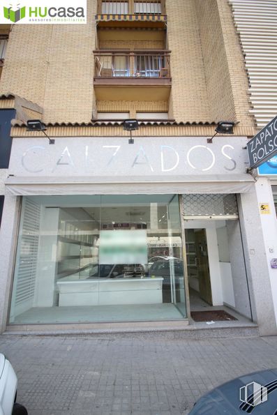 Retail for sale & for rent at Zona Santa Teresa, Toledo, 45004 with property, building, facade, real estate, window, shade, composite material, mixed-use, urban design and city around