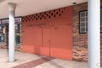 Retail for sale & for rent at Calle Castillejos, 8, Fuenlabrada, Madrid, 28944 with door, shade, window, orange, wood, brick, brickwork, architecture, building and interior design around