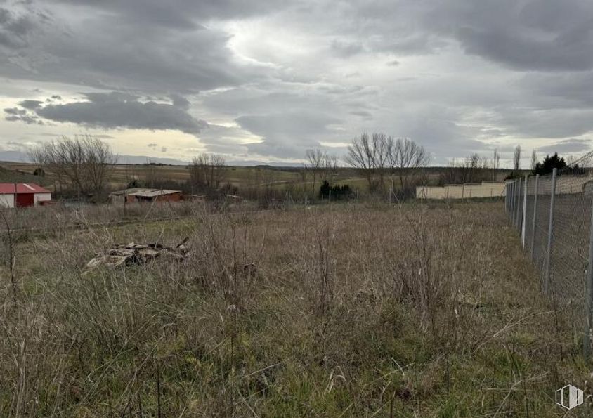 Suelo en venta en Zona Aldeonsancho, Cantalejo, Segovia, 40380 con nube, cielo, planta, comunidad vegetal, ecorregión, paisaje natural, lote de terreno, hierba, pradera y árbol alrededor