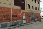 Retail for sale at Calle Espada, Cantimpalos, Segovia, 40360 with building, window, door, brick, brickwork, road, sidewalk, house, facade and sky around