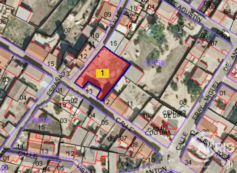 Land for sale at Zona casco urbano, Chozas de Canales, Toledo, 45960 with map, land lot, urban design, neighbourhood, residential area, line, road, real estate, city and metropolitan area around