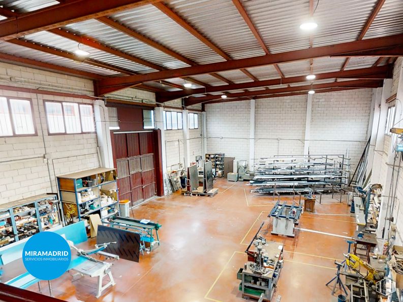 Nave en venta en Polígono Industrial Paracuellos del Jarama, Paracuellos de Jarama, Madrid, 28860 con techo, industria, máquina, estantería, ingeniería, estante, diseño, fábrica, hall y taller alrededor