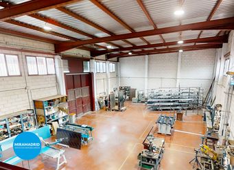 Industrial for sale at Polígono Industrial Paracuellos del Jarama, Paracuellos de Jarama, Madrid, 28860 with ceiling, industry, machine, shelving, engineering, shelf, design, factory, hall and workshop around