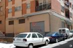 Local en alquiler y venta en Zona Los Tiradores, Cuenca, 16001 con coche, neumático, edificio, luz de estacionamiento automotriz, rueda, vehículo terrestre, vehículo, ventana, luz de posición lateral automotriz y placa de matrícula del vehículo alrededor