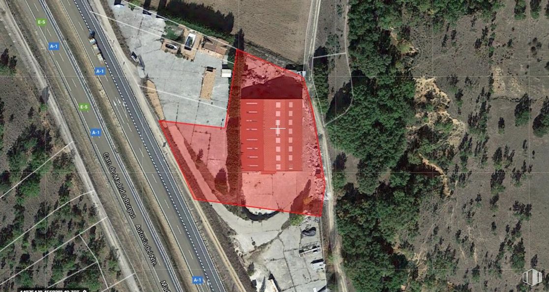 Industrial for sale at Polígono 12, Castillejo de Mesleón, Segovia, 40593 with plant, slope, urban design, wood, thoroughfare, residential area, landscape, tree, city and geological phenomenon around