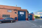 Industrial for rent at Calle Ciprés, Arganda del Rey, Madrid, 28500 with car, window, wheel, tire, brickwork, brick and parking around