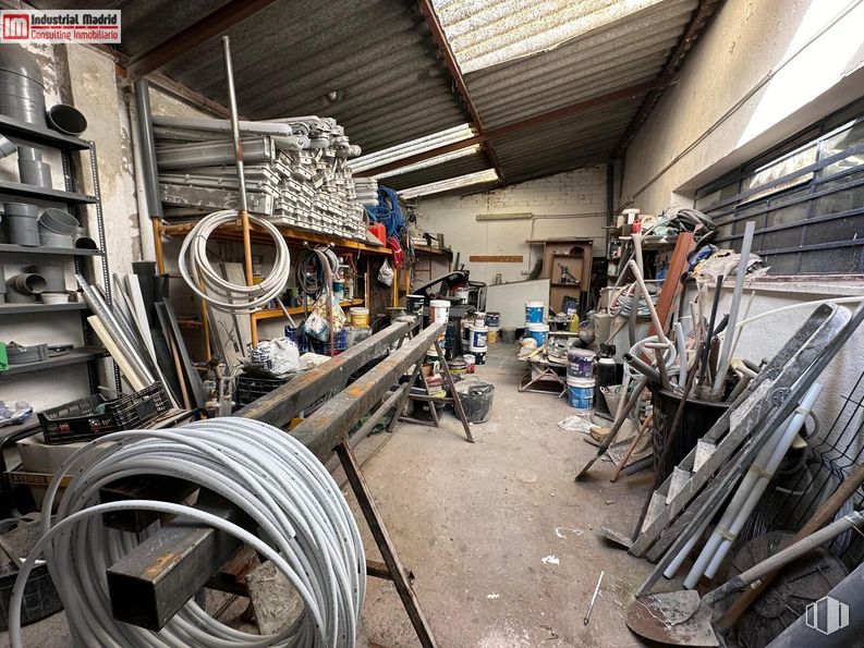 Industrial for sale at Polígono Industrial El Guijar, Arganda del Rey, Madrid, 28500 with tire, wheel, motor vehicle, automotive tire, automotive design, wood, industry, rim, factory and bicycle tire around