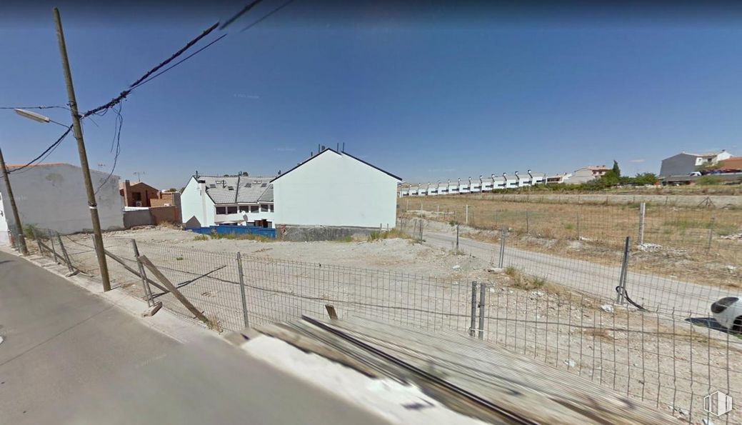 Suelo en venta en Calle Cruces, Esquivias, Toledo, 45221 con casa, cielo, pendiente, lote de terreno, edificio, asfalto, superficie de la carretera, valla, paisaje y carretera alrededor