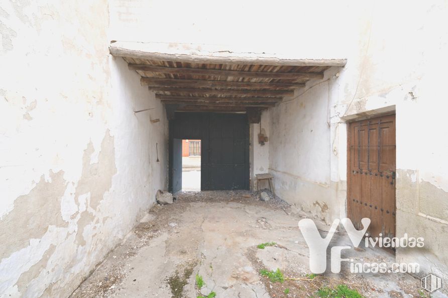 Suelo en venta en Calle Mediodía, 14, Cabañas de la Sagra, Toledo, 45592 con puerta, pared, material compuesto, hormigón, material de construcción, escayola, iluminación natural, cemento y sombra alrededor