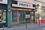 Retail for rent at Calle San Bernardino, Centro, Madrid, 28015 with fixture, building, gas, facade, font, signage, composite material, city, door and street around