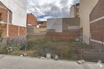 Land for sale at Calle Águila, Leganés, Madrid, 28911 with house, plant, sky, daytime, cloud, building, road surface, brick, brickwork and land lot around