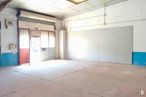 Industrial for sale at Polígono Industrial San Sebastián, Arganda del Rey, Madrid, 28500 with door, hall, floor, flooring, wood, fixture, concrete, ceiling, building and composite material around