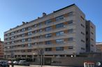 Local en alquiler en Calle Príncipe Carlos, Hortaleza, Madrid, 28050 con edificio, cielo, día, ventana, luz de la calle, bloque de torre, diseño urbano, condominio, casa y barrio alrededor