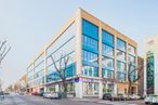 Office for rent at Calle Julián Camarillo, 7, San Blas - Canillejas, Madrid, 28037 with building, car, sky, daytime, wheel, architecture, urban design, condominium, vehicle and street light around