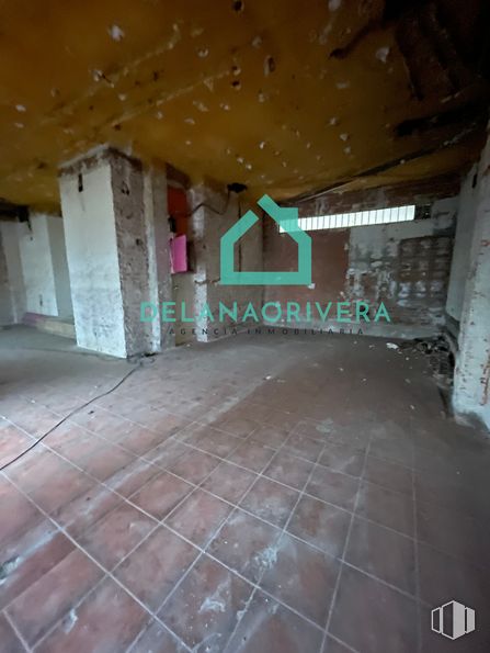 Local en alquiler y venta en Calle Mataespesa, 1, Collado Villalba, Madrid, 28400 con piso, pavimento, ladrillo, techo, suelo de baldosas, material de construcción, espacio, material compuesto, tintes y sombras y hormigón alrededor