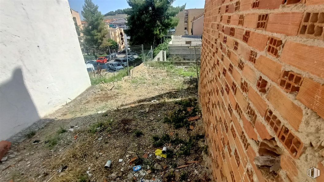 Suelo en venta en Calle San José, Arganda del Rey, Madrid, 28500 con edificio, planta, árbol, lote de terreno, hierba, barrio, superficie de la carretera, paisaje, pendiente y madera alrededor