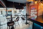 Retail for rent at Calle Ponzano, Chamberí, Madrid, 28003 with car, chair, table, light fixture, wheel, tire and restaurant around