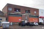 Industrial for rent at Calle Guadarrama, 9, Segovia, 40006 with car, building, window, truck, automotive parking light, wheel, land vehicle, tire, vehicle and sky around