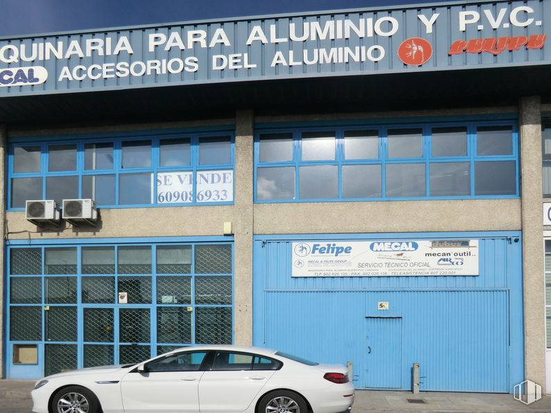 Nave en venta en Avenida Constitución, 126, Fuenlabrada, Madrid, 28946 con ventana, coche, rueda, neumático, luz de estacionamiento automotriz, vehículo terrestre, vehículo, neumático automotriz, luz trasera y de freno automotriz y vehículo motorizado alrededor