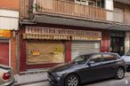 Retail for sale at Calle Oneca, 4, Coslada, Madrid, 28820 with wheel, car, building, window, automotive parking light, tire, land vehicle, vehicle, automotive lighting and hood around