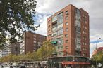 Oficina en alquiler en Calle Príncipe de Vergara, 117, Chamartín, Madrid, 28006 con edificio, cielo, ventana, tiempo de día, propiedad, nube, árbol, bloque de pisos, arquitectura y vegetación alrededor