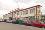 Local en venta en Calle Talleres, Alpedrete, Madrid, 28430 con coche, ventana, edificio, luz de estacionamiento automotriz, rueda, cielo, neumático, nube, vehículo terrestre y propiedad alrededor