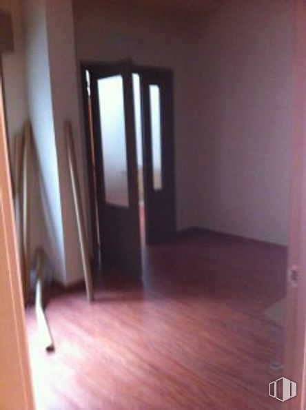 Office for rent at Avenida Acueducto, Segovia, 40001 with door, building, fixture, wood, house, stairs, floor, wood stain, hall and flooring around