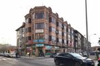 Office for rent at Calle Doctor Miguel Aguado, 10, Fuenlabrada, Madrid, 28944 with car, building, automotive parking light, wheel, tire, sky, window, vehicle, infrastructure and vehicle registration plate around