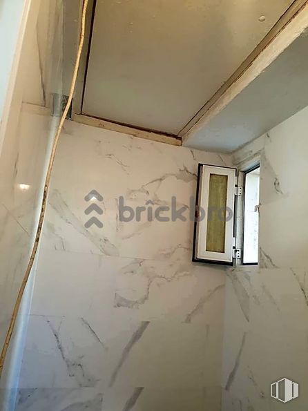 Local en venta en Calle Zamora, Móstoles, Madrid, 28931 con madera, suelos, accesorio, edificio, pintura, ventana, techo, espacio, escayola y arte alrededor