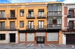 Local en alquiler en Casco Histórico, Guadalajara, 19001 con ventana, nube, edificio, cielo, puerta, azul, madera, arquitectura, accesorio y diseño urbano alrededor