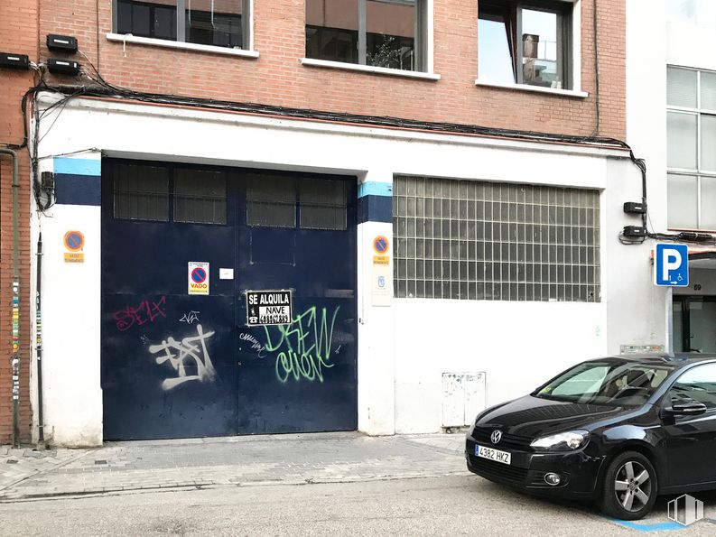 Local en alquiler en Calle Sánchez Pacheco, 69 A, Chamartín, Madrid, 28002 con rueda, coche, ventana, edificio, puerta, luz de estacionamiento, vehículo terrestre, neumático, vehículo y propiedad alrededor