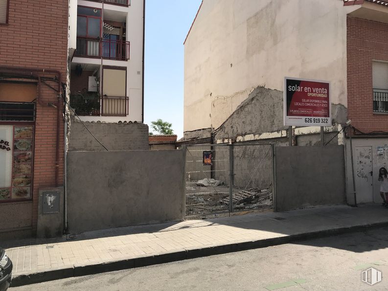 Suelo en venta en Calle Jerónimo del Moral, 26, Ciempozuelos, Madrid, 28350 con edificio, ventana, propiedad, superficie de carretera, cielo, asfalto, barrio, ladrillo, área residencial y carretera alrededor